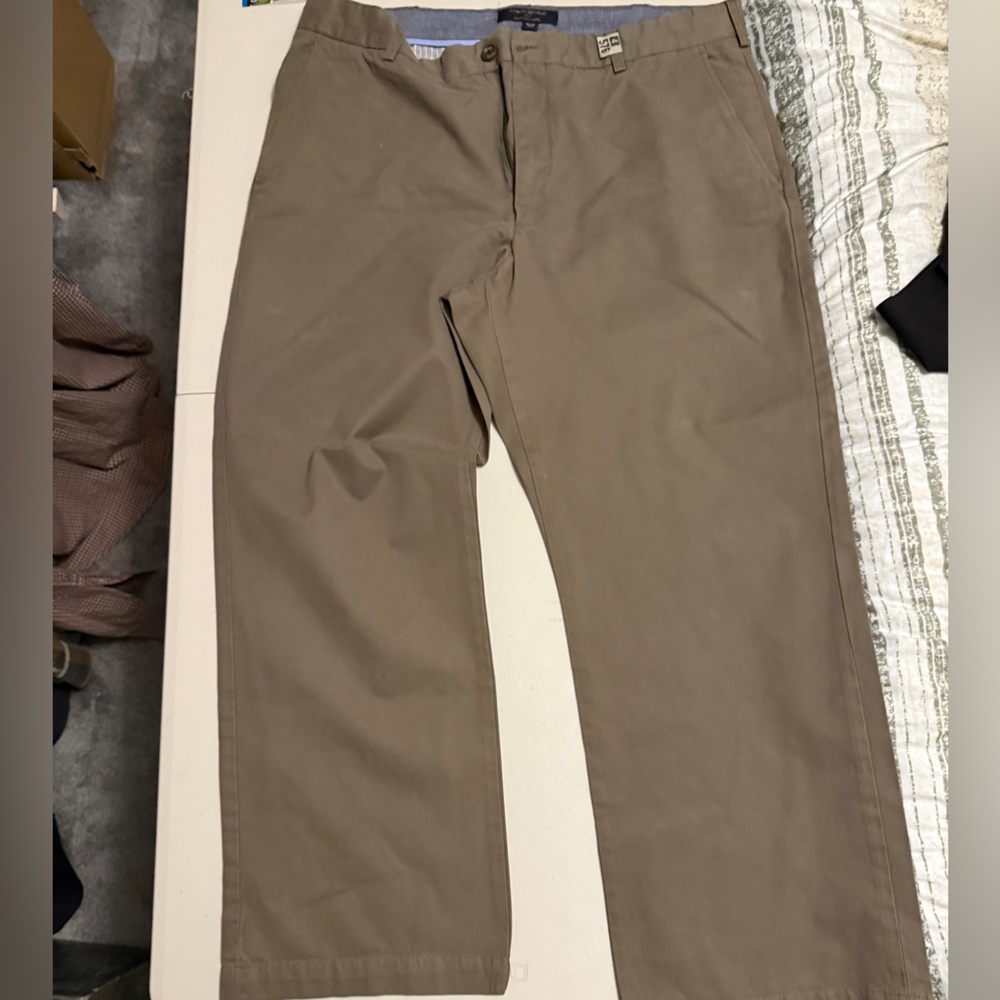 Banana Republic Boot Style chino 38x30